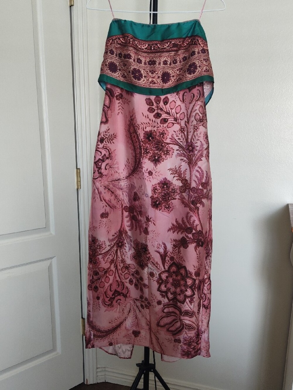 Zara Strapless Paisley Maxi Dress in Pink with Green Trim - Picture 3 of 11